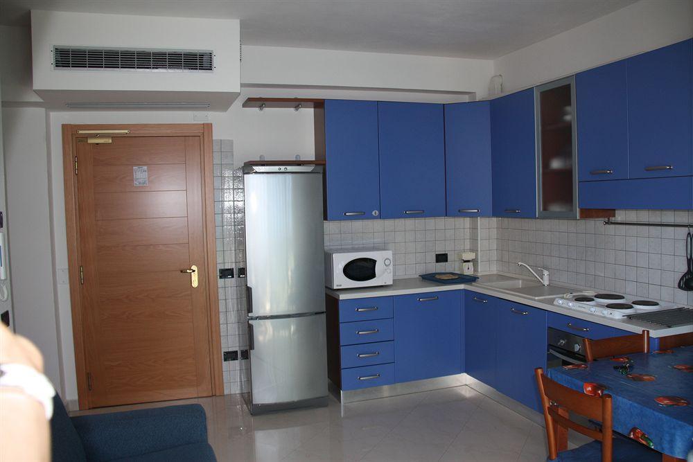 Residence Moderno ลิโด ดิ ซาวิโอ ภายนอก รูปภาพ