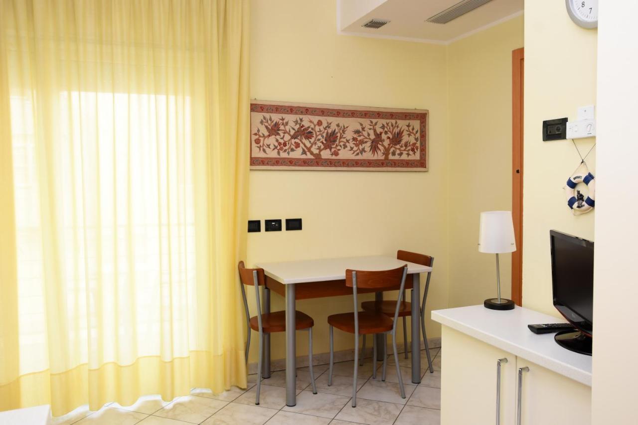 Residence Moderno ลิโด ดิ ซาวิโอ ภายนอก รูปภาพ